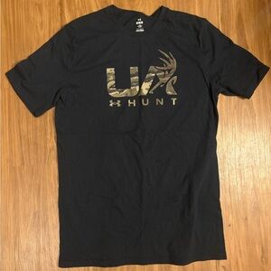 Under Armour Men's Black and Camouflage Hunt Tee
